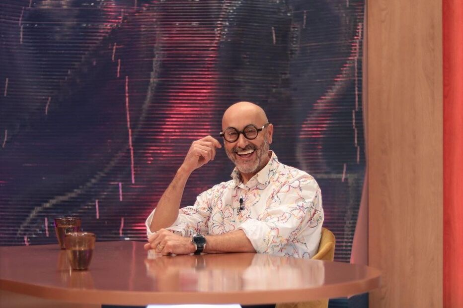 Rui Oliveira bebe um copo de água do mar todos os dias. Saiba porquê -  Últimas - Correio da Manhã