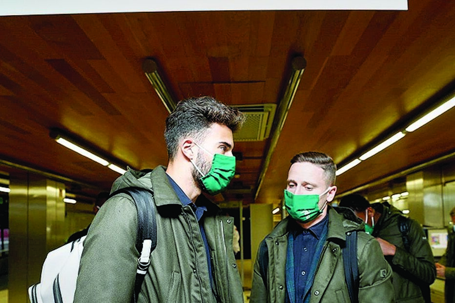 Imagem Abertura 2 - 37559752 copy.jpg (8453272) (Milenium)