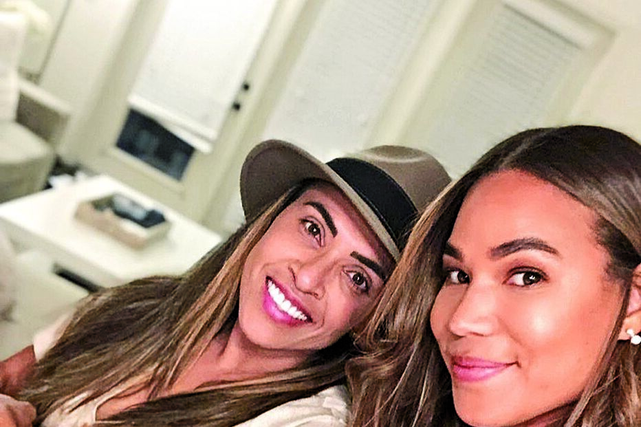 Estrela do futebol Marta Silva anuncia noivado