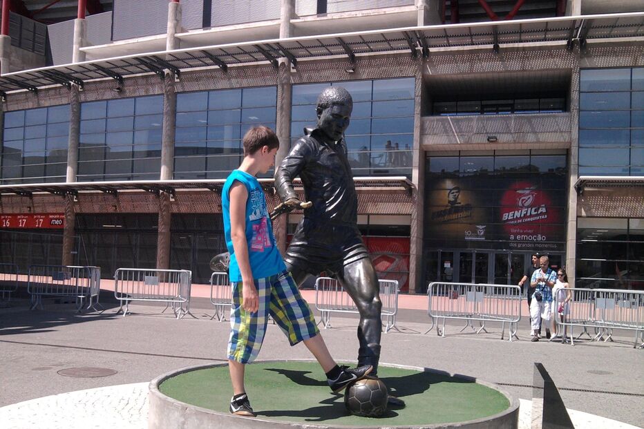 Cristina, Jorge e o filho, Rodrigo, morreram em violenta colisão com camião em contramão, em França