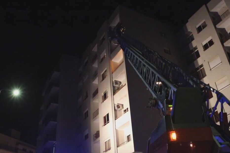 Sete famílias desalojadas e três feridos em incêndio num prédio em Braga