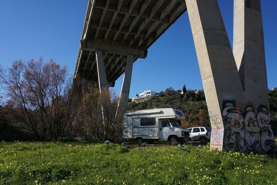 Homem encontrado morto dentro de autocaravana em Tavira   