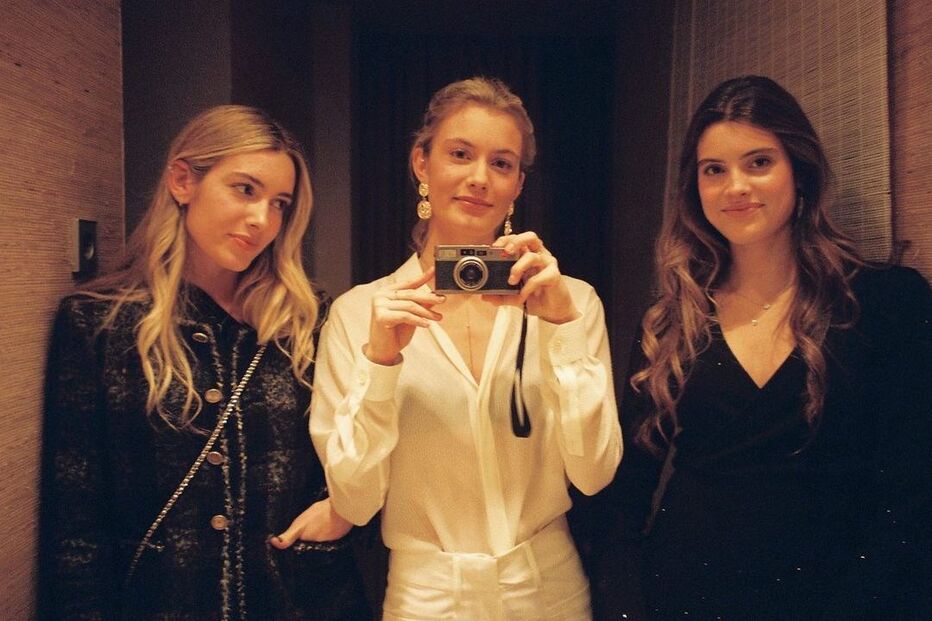 Daniela Figo e as irmãs, Martina e Stella