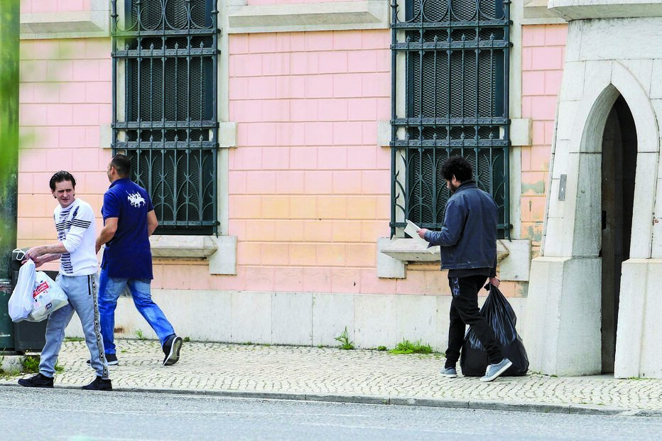 A atual pandemia do novo coronavírus foi a principal razão que esteve na base da diminuição da população prisional em Portugal ao longo de todo o ano passado    
