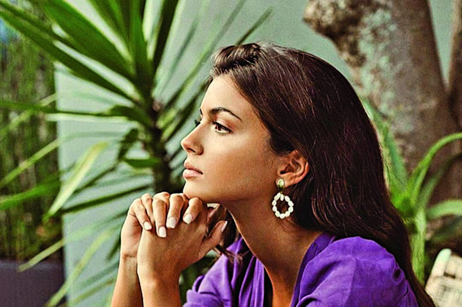 Francisca, de 17 anos, é a filha mais velha da apresentadora Maria Cerqueira Gomes e do piloto de automóveis Gonçalo Gomes 