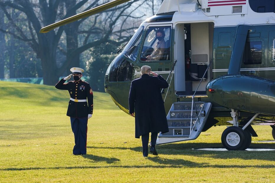 Imagem 2021-01-12T151619Z_506207017_RC2F6L9CV3U8_RTRMADP_3_USA-TRUMP.JPG (8597474) (Milenium)