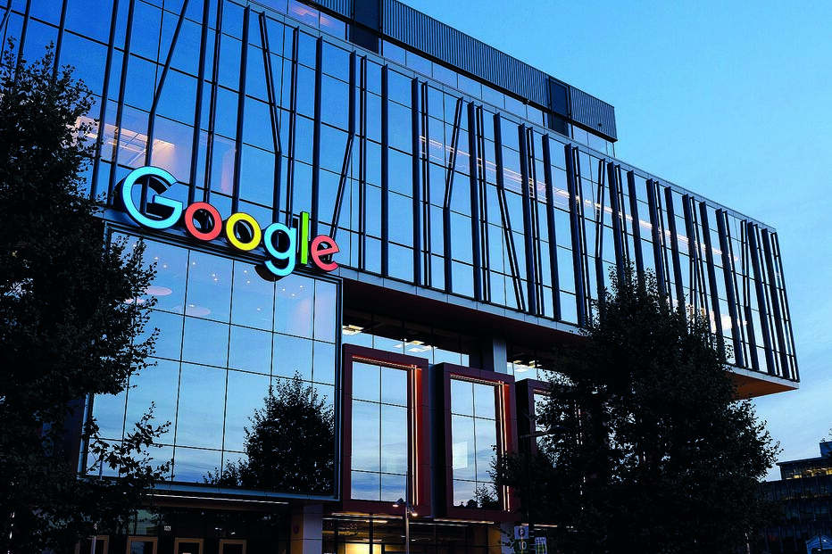 Decisão de tribunal francês obrigou Google a negociar com as empresas de comunicação social do país 