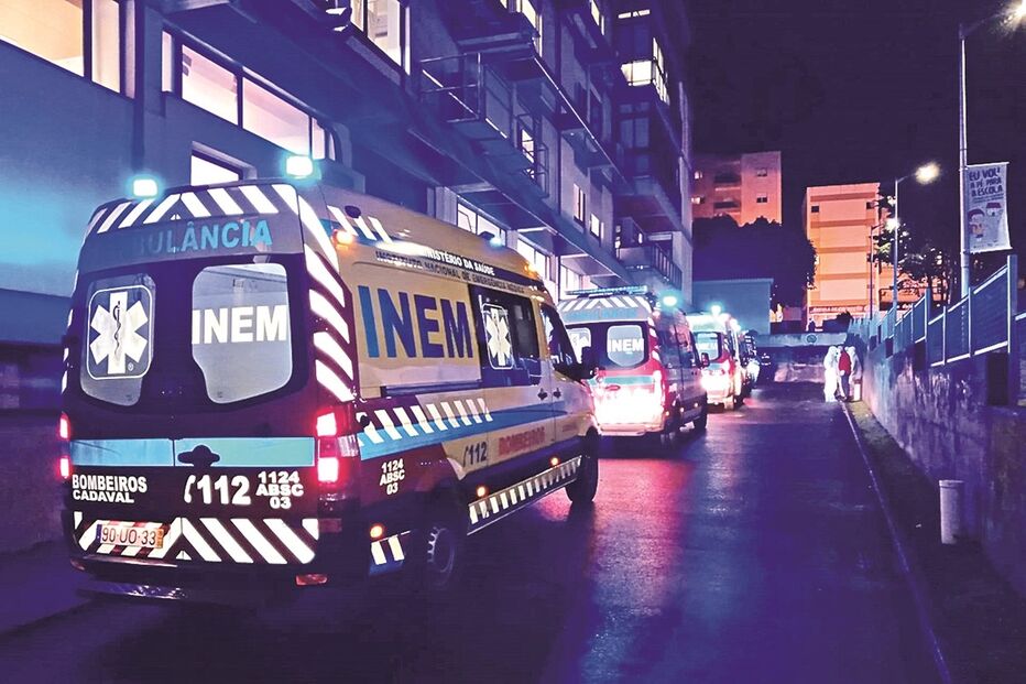 Imagem Secundaria ambulancias 37739478.jpg (8682531) (Milenium)