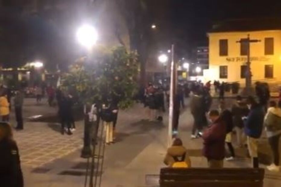População sai às ruas em Granada após sismos que 'sacudiram' cidade em menos de uma hora