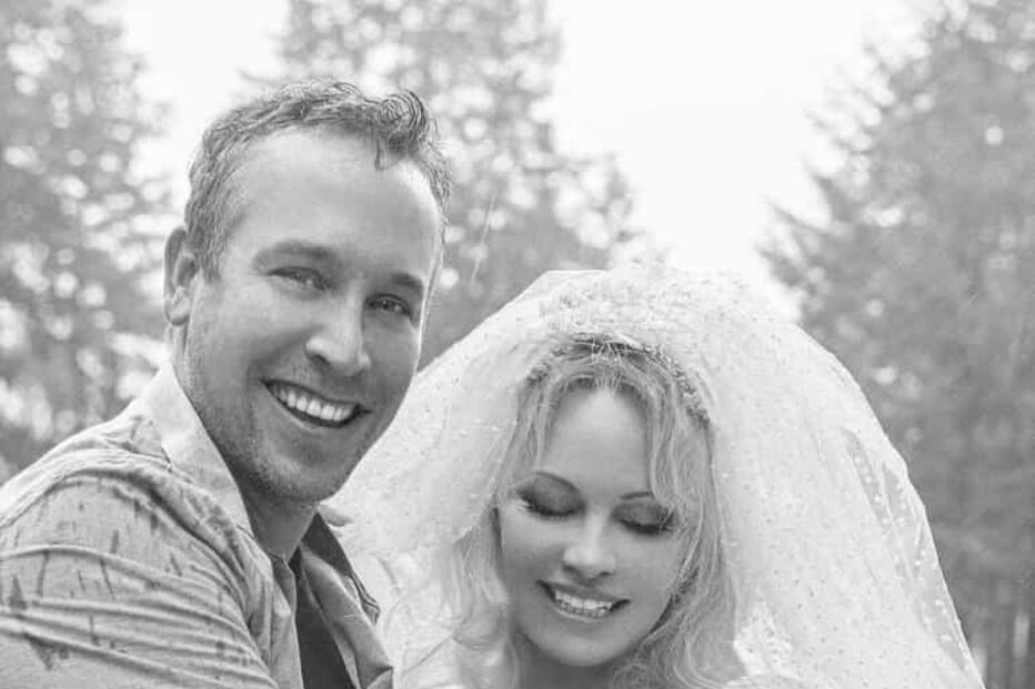 Pamela Anderson e Dan Hayhurst