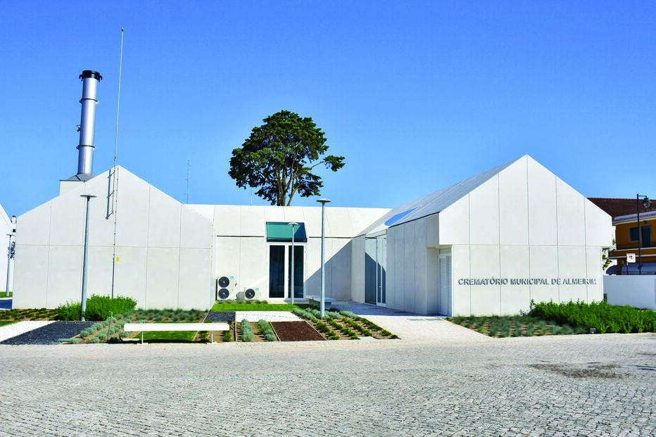 Crematório de Almeirim é uma das estruturas da região cuja procura aumentou  