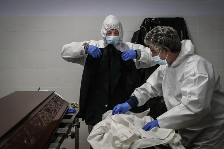 distanciamento da morte no frio do último adeus