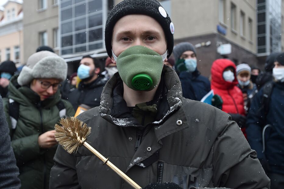 Milhares de pessoas protestam pela libertação de Alexei Navalny na Rússia. Veja as imagens