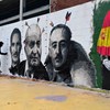 Grupo de 'graffiters' pinta mural em Barcelona em solidariedade com 'rapper' Pablo Hasél
