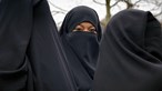 Professor ameaçado de morte após pedir a alunas para retirar véu islâmico 