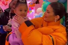 Kylie Jenner, Travis Scott e a filha Stormi