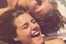 Kelly Bailey e a irmã Madalena