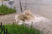 Chuva forte inunda ruas e garagem de centro comercial em Faro