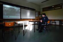 Leandro tem 13 anos e é aluno do oitavo ano no Agrupamento de Escolas de Santa Cruz da Trapa