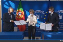 António Costa assina Mecanismo de Recuperação e Resiliência 