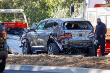 O carro do golfista depois do acidente