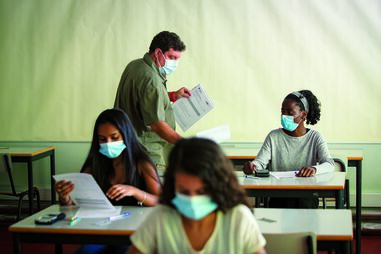 Calendário de exames mudou mas há provas que podem ser canceladas  