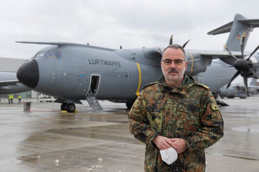 Ulrich Baumgaertner, médico militar alemã que prestará apoio a Portugal no combate à pandemia de Covid-19