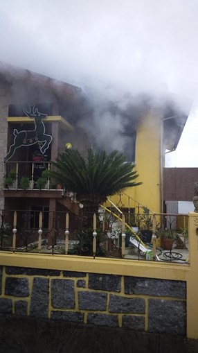Incêndio em habitação deixa seis pessoas desalojadas em Espinho