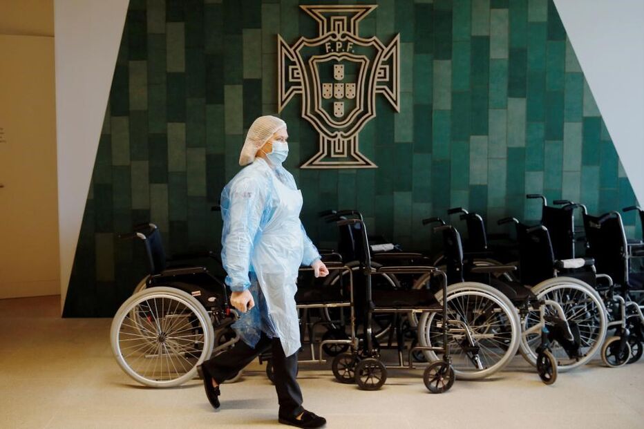 Cidade do futebol transformada em hospital para doentes Covid