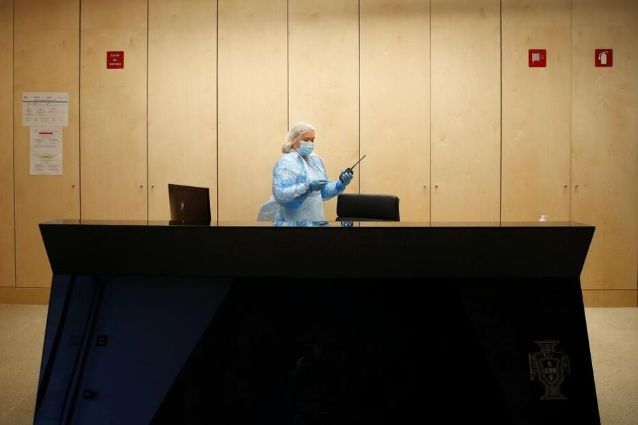 Cidade do futebol transformada em hospital para doentes Covid