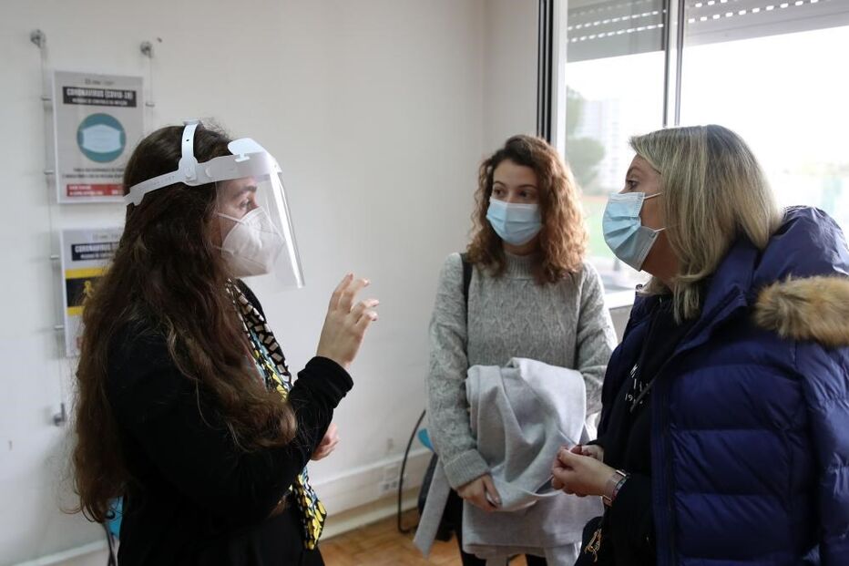 Sónia e Margarida, mãe e filha, querem ser voluntárias no hospital de campanha de Lisboa