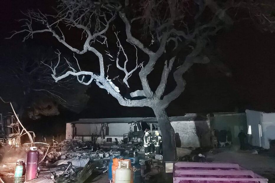 Armazém onde ocorreram as explosões, em Sesimbra