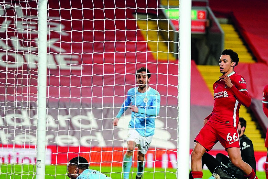 Bernardo Silva fez uma assistência para o 3º golo do City