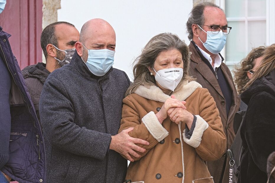 Imagem Raposo Viúva 37945657.jpg (8830980) (Milenium)