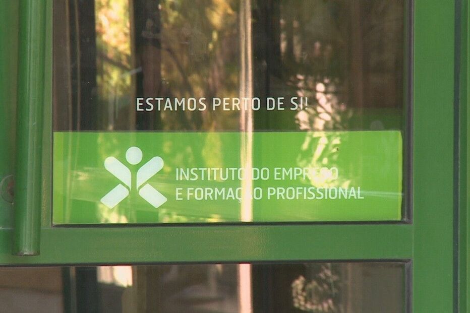 Taxa de desemprego em 2020 fixou-se nos 6,8%