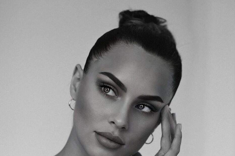 Kasia Lenhardt