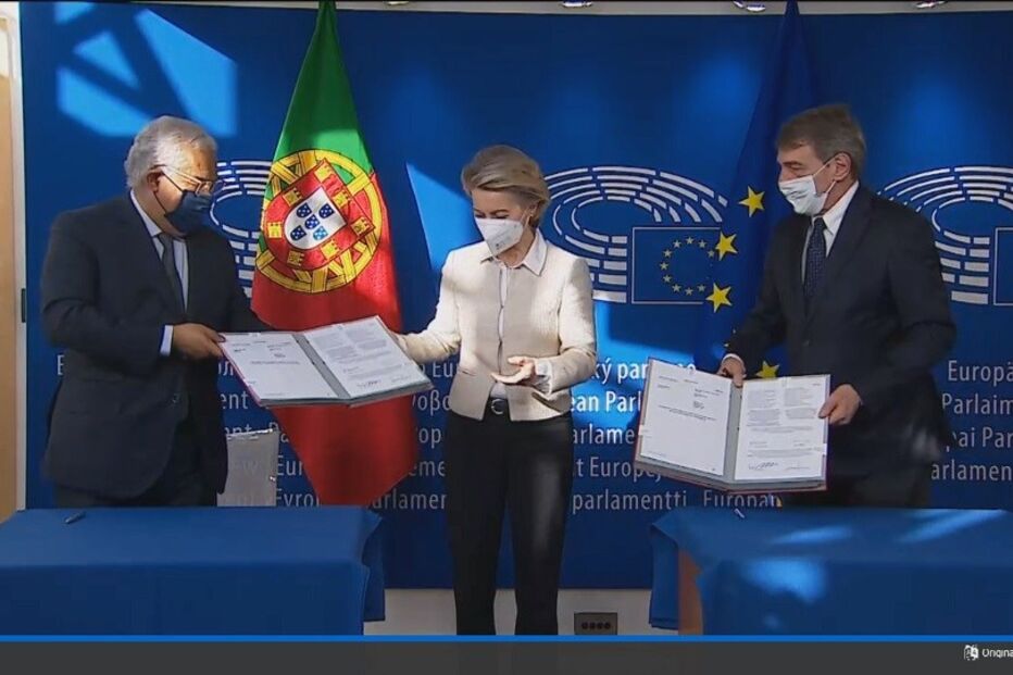 António Costa assina Mecanismo de Recuperação e Resiliência 
