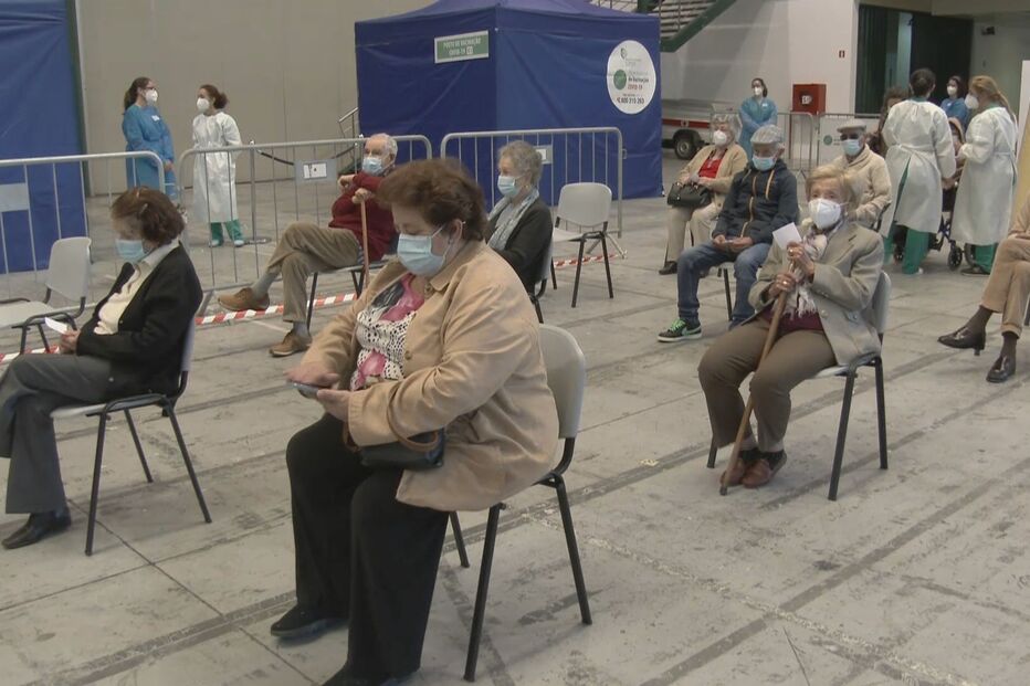 Madeira já vacinou mais de 14 mil pessoas contra a Covid-19 desde dezembro