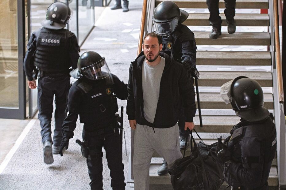 Imagem 34 ABERTURA 38036080.jpg (8935732) (Milenium)