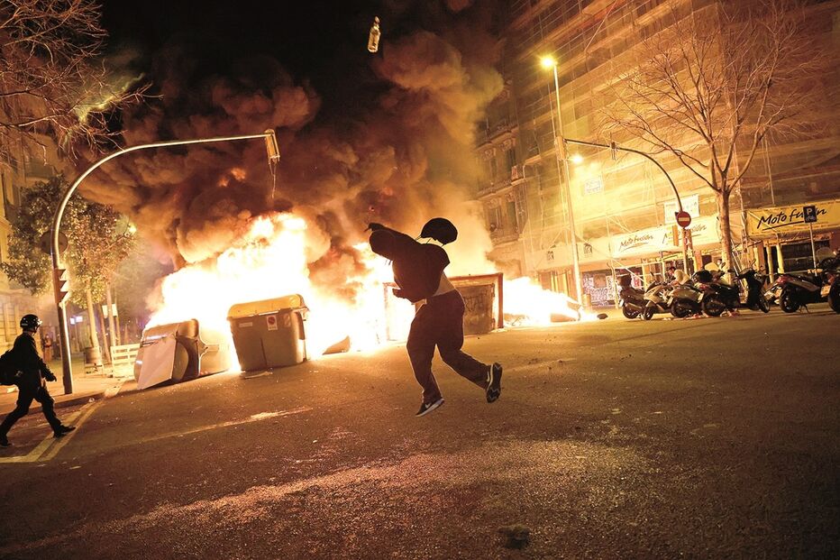 Imagem Abertura - 38069179.jpg (8939863) (Milenium)