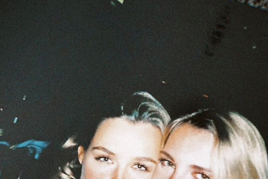 Kelly Bailey e Júlia Palha