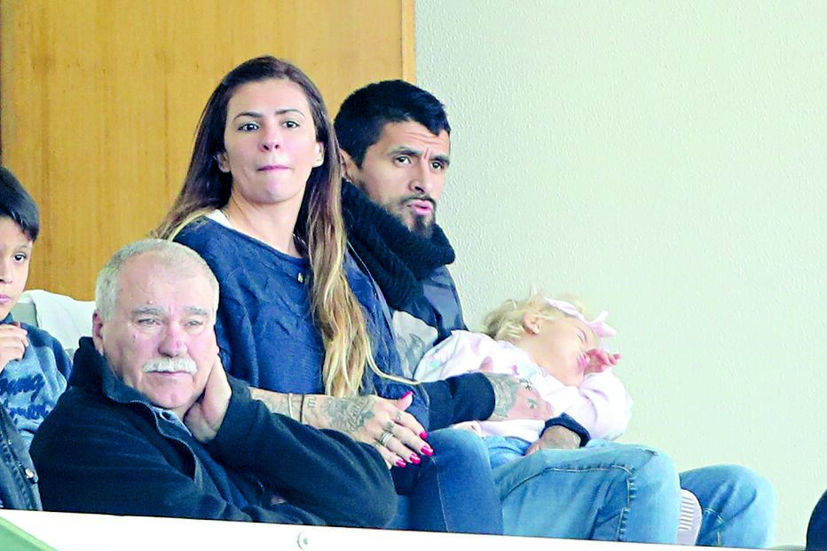 Ex-casal trocou alianças em 2014