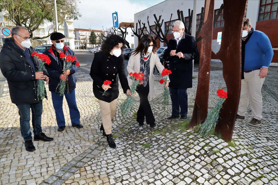 2021-02-23_12_40_07 Homenagem a Zeca Afonso em Grândola1.jpg