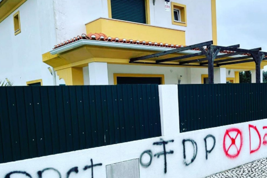 Vandalizada casa do futebolista e candidato ao sindicato Ibraim Cassamá