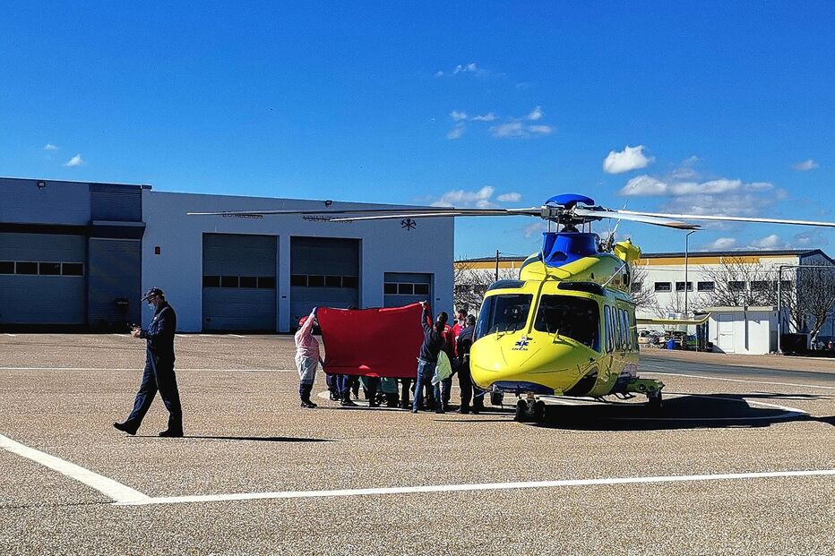 Bombeiros Voluntários de Vila Viçosa, helitransportado, ferido