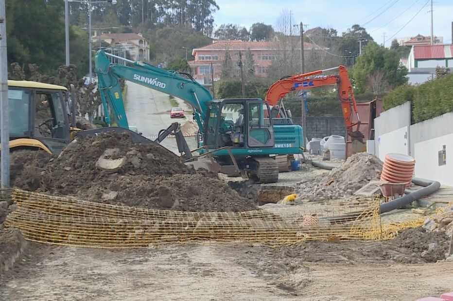 Homem morre em acidente de trabalho em obra na Feira