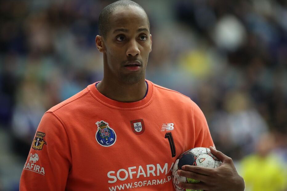Alfredo Quintana, 32 anos, representa o FC Porto e a Seleção