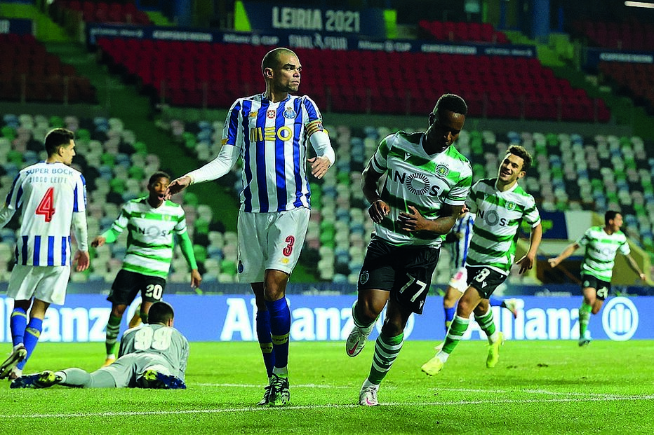 Jovane Cabral fez um bis aos 86’ e 90+4’ e eliminou o FC Porto da Taça da Liga