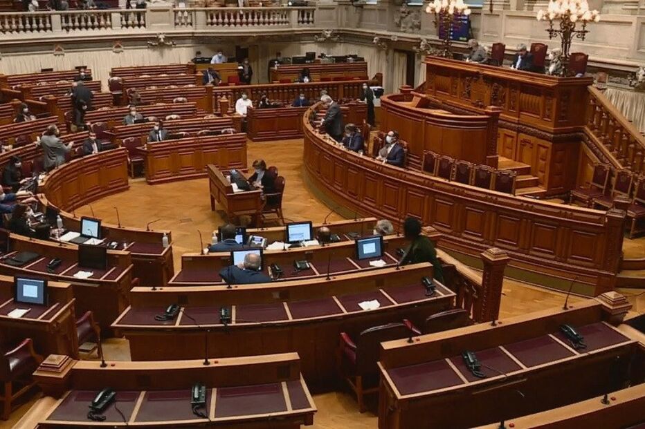 Parlamento aprova renovação do Estado de Emergência até 16 de março