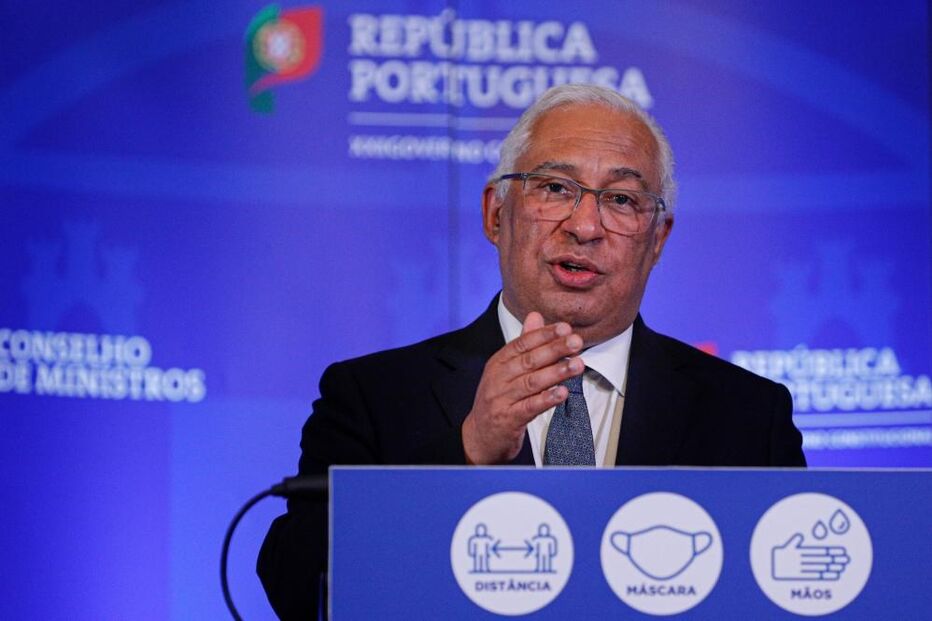 O primeiro-ministro, António Costa, durante o briefing da Reunião do Conselho de Ministros, no Palácio da Ajuda, em Lisboa, 26 de fevereiro de 2021